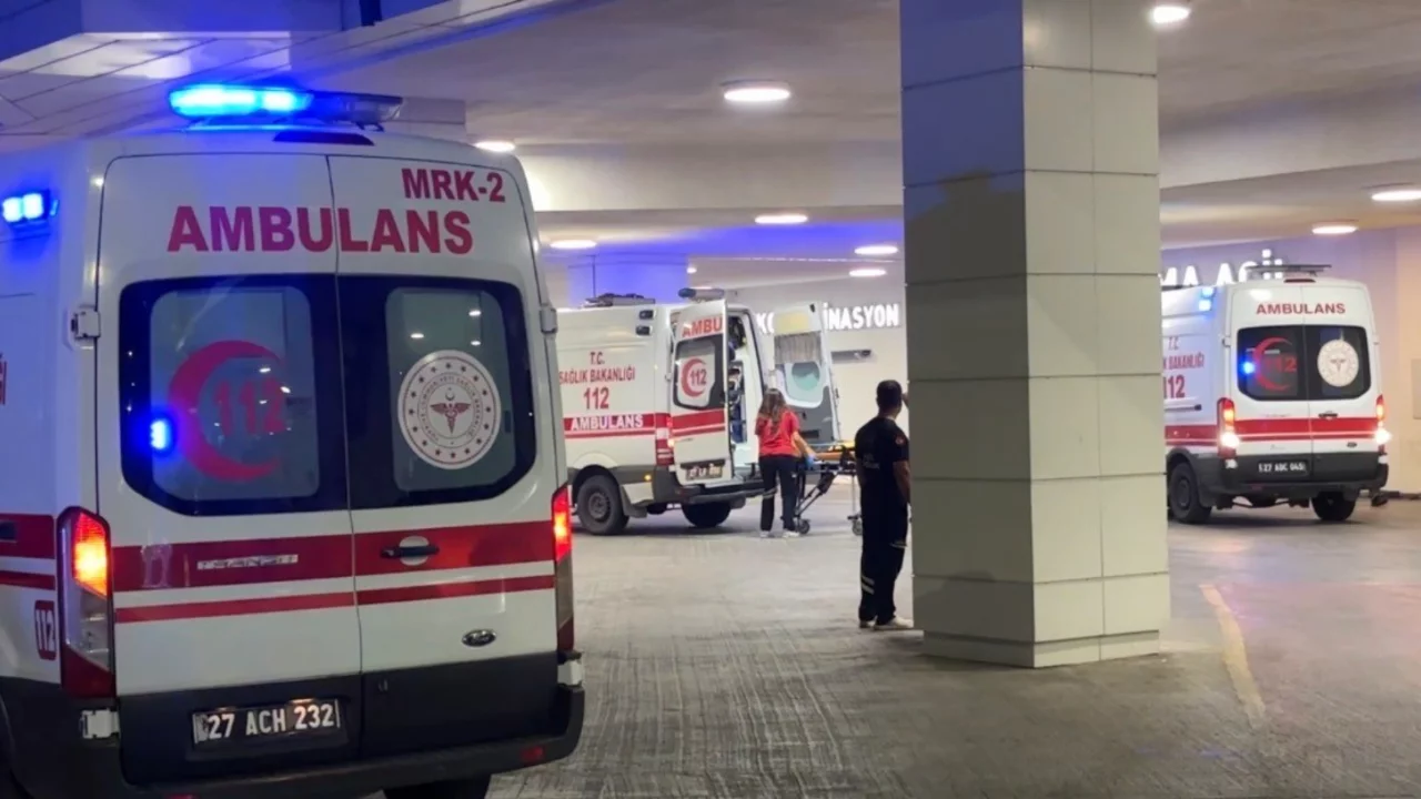 Alacak verecek kavgasında ortalık savaş alanına döndü! Ölü ve yaralılar var...