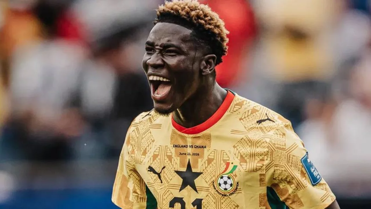 Fenerbahçe'nin yeni transferi İstanbul'a geliyor! Kojo Peprah Oppong'da mutlu son 