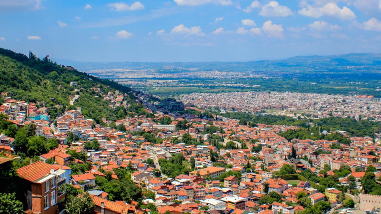 BTSO Başkan adayı &Ouml;zer Matlı duyurdu! Şehrin doğusu batısı g&uuml;neyi i&ccedil;in kritik projeler...