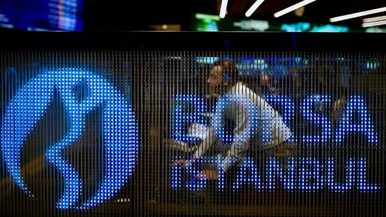 Borsa g&uuml;n&uuml;n ilk yarısında y&uuml;kseldi