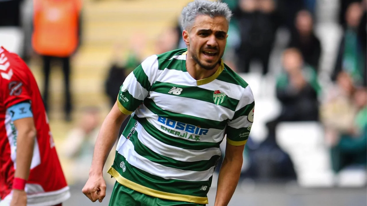 Bursaspor'da &ouml;nemli isim ma&ccedil; kadrosuna alınmadı!