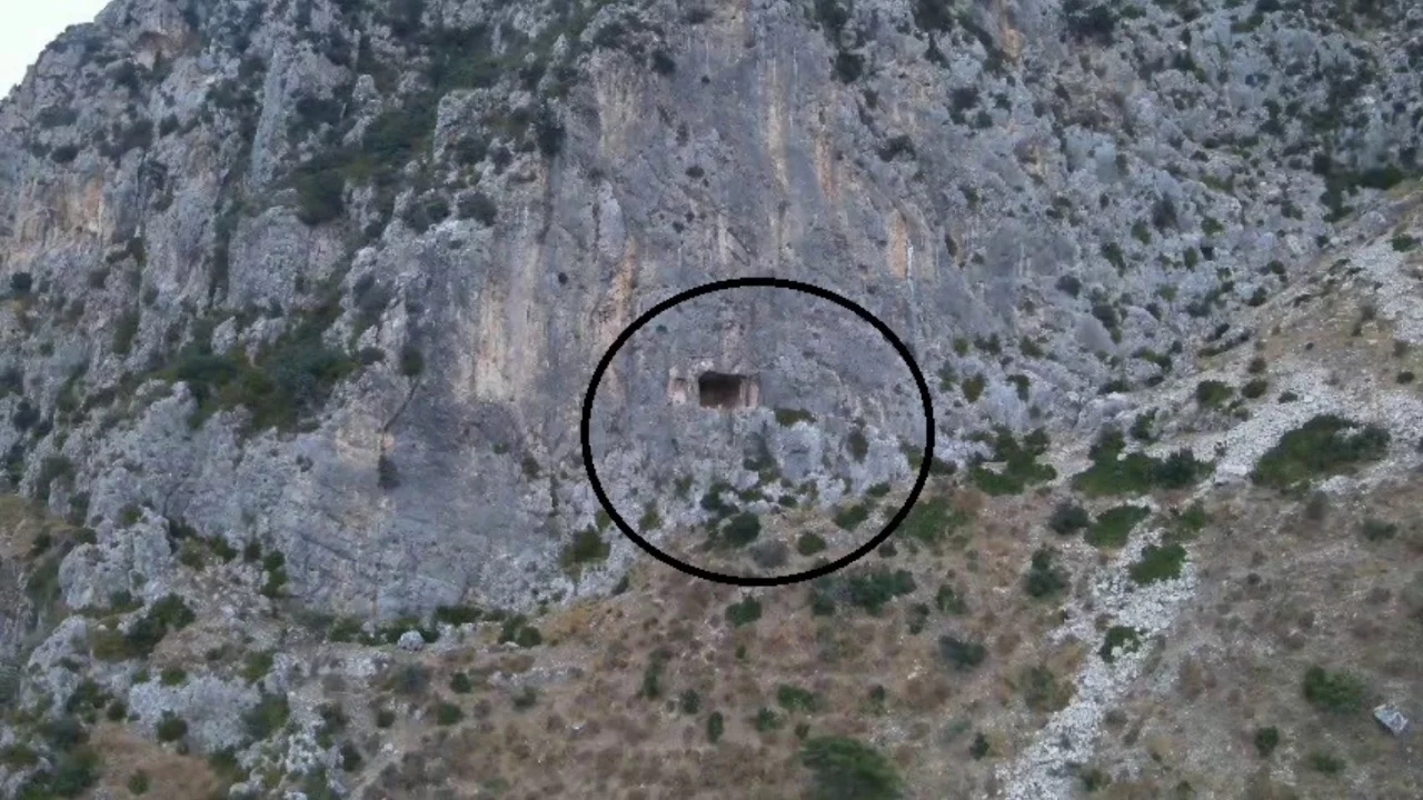 Mağaraya ibadet i&ccedil;in girdi, &ccedil;ıkamayınca ekipler harekete ge&ccedil;ti
