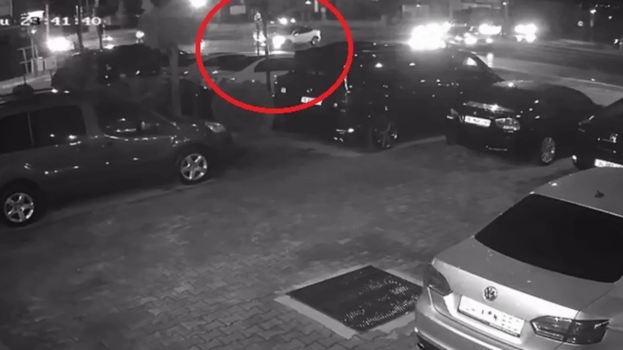Bursa'da kırmızı ışık kazası kamerada! Ehliyetine 2 ay el konuldu