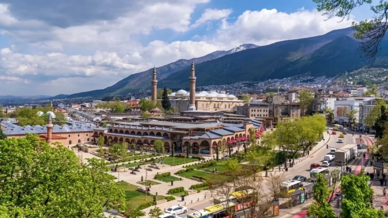 Bursa'da yaşamak i&ccedil;in en &ccedil;ok tercih edilen il&ccedil;eler belli oldu!