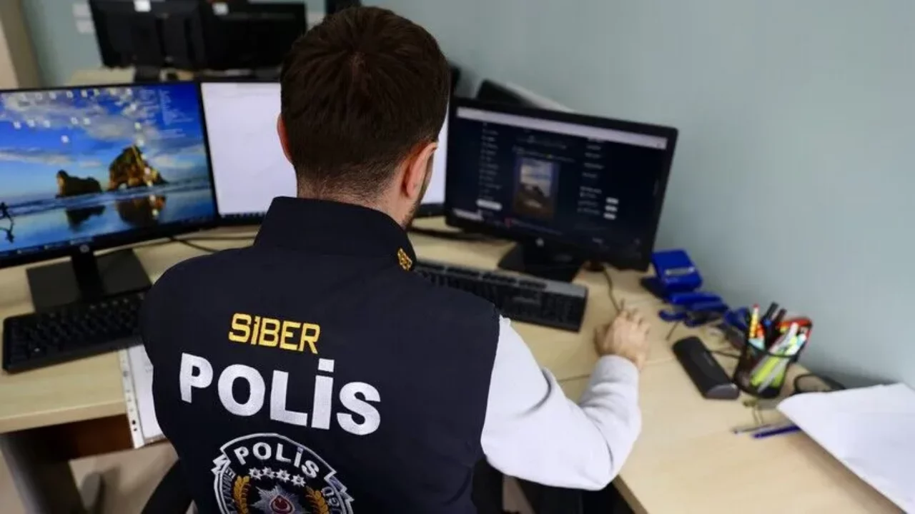 Bursa dahil 11 ilde siber suç operasyonu! 35 şüpheli yakalandı, 13 kişi tutuklandı