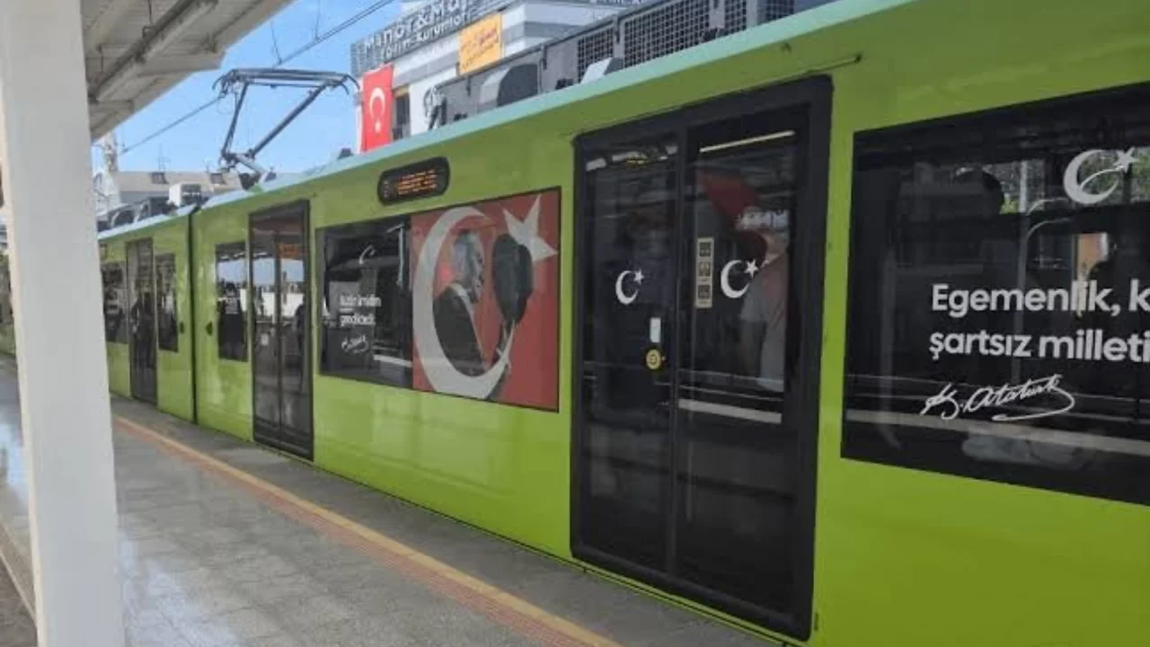 Bursa'da 30 Ağustos'ta ulaşım &uuml;cretsiz mi?