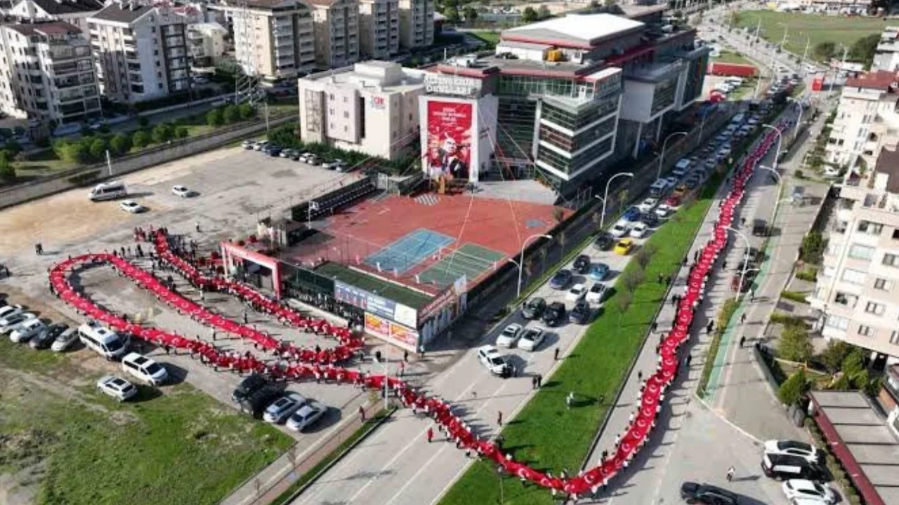 Bursa'da 30 Ağustos Zafer Y&uuml;r&uuml;y&uuml;ş&uuml; saat ka&ccedil;ta, nereden başlayacak?