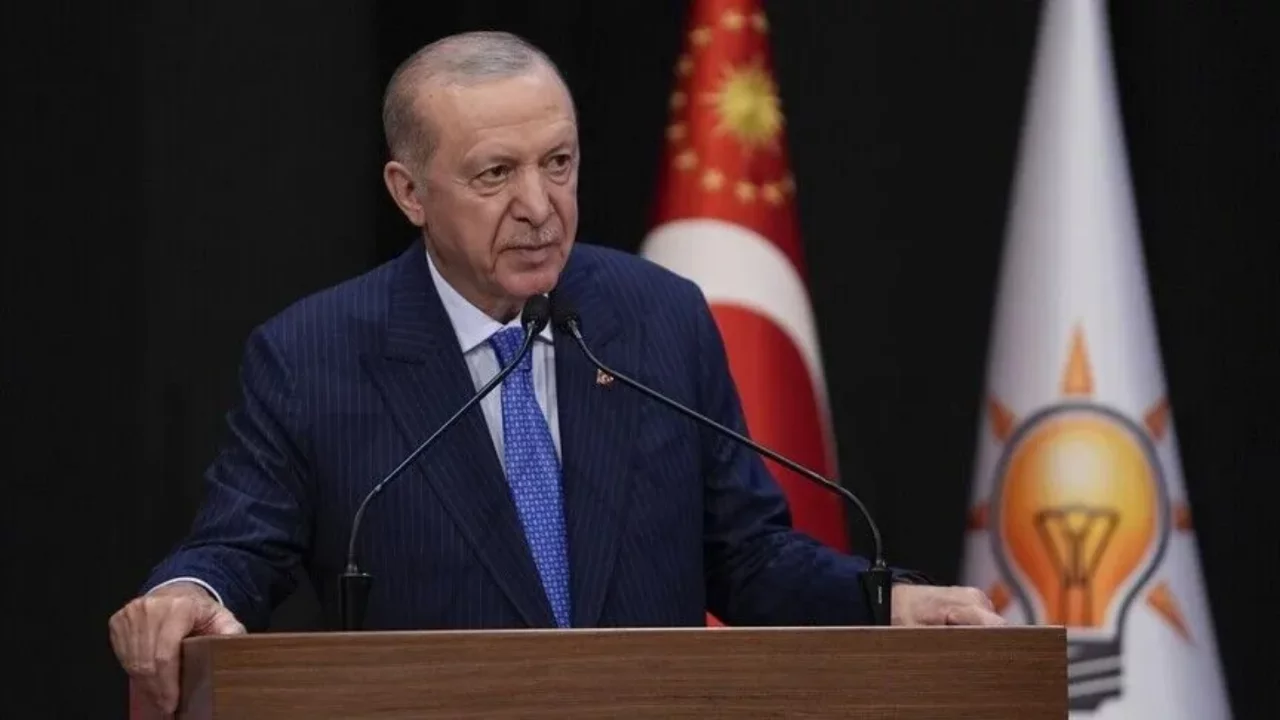 Cumhurbaşkanı Erdoğan'dan Girne'deki gemi faciasına ilişkin a&ccedil;ıklama: "Arama &ccedil;alışmaları kesintisiz s&uuml;r&uuml;yor"