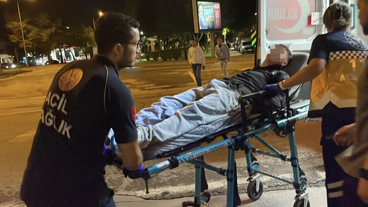 Kayseri'de tramvayda şaşkına &ccedil;eviren anlar: yaralı Yolcuyu fark edip ihbar ettiler