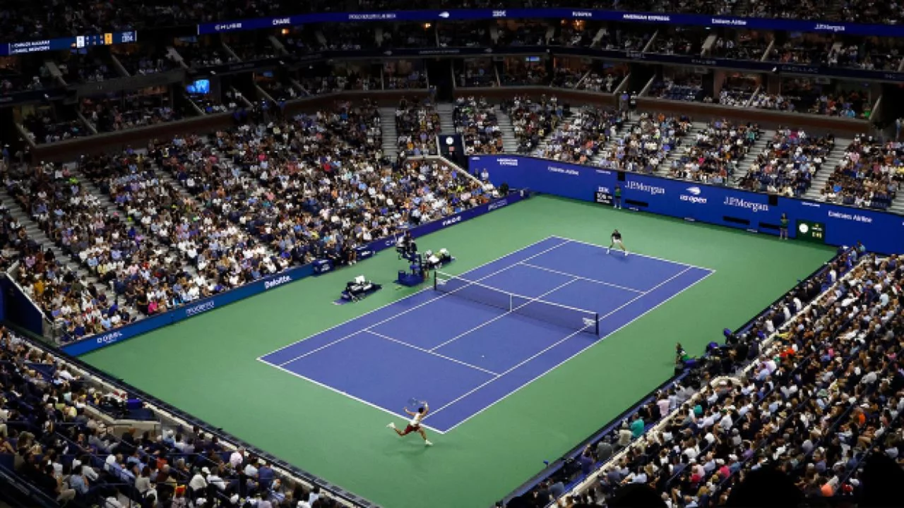 ABD A&ccedil;ık'ta Pegula ve Medvedev ikinci tur biletini aldı