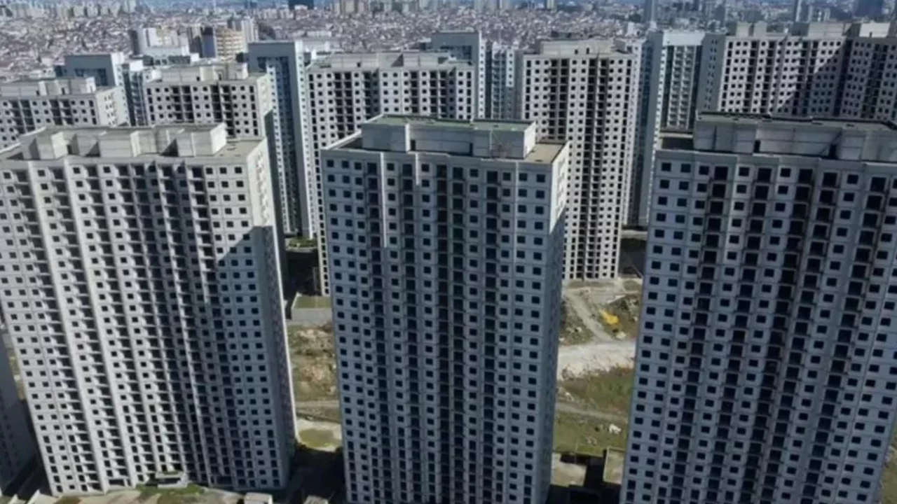 Konut mağdurlarının şikayetine 'takipsizlik' kararı