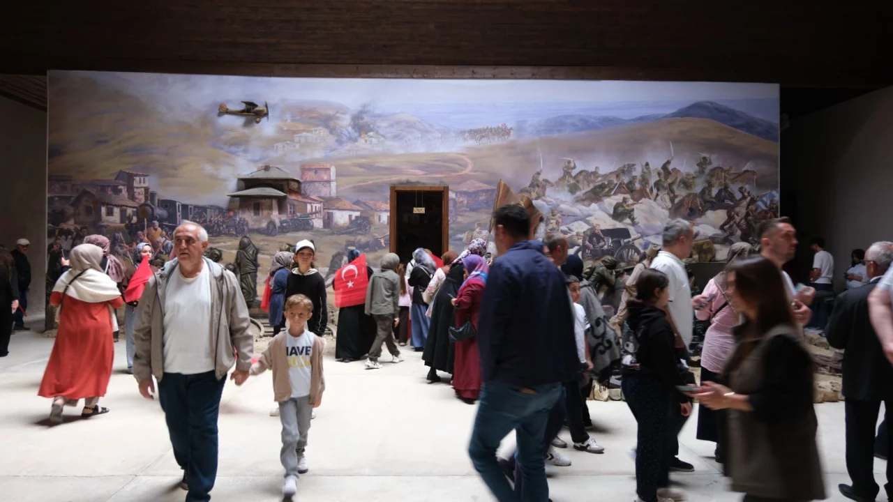 Bursa Giresunluları şehitlerini unutmadı