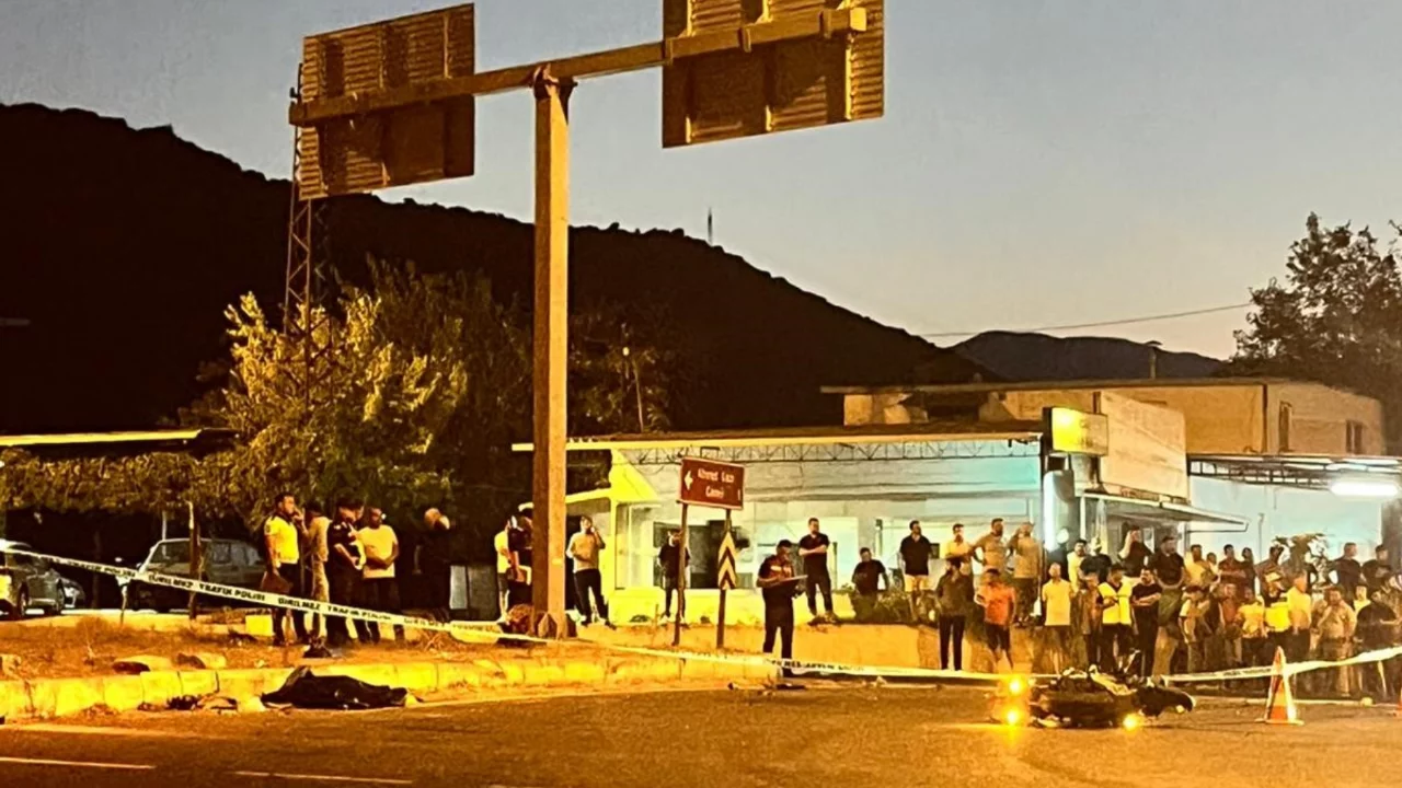 &Ccedil;ine'de feci kaza: Motosiklet s&uuml;r&uuml;c&uuml;s&uuml; hayatını kaybetti