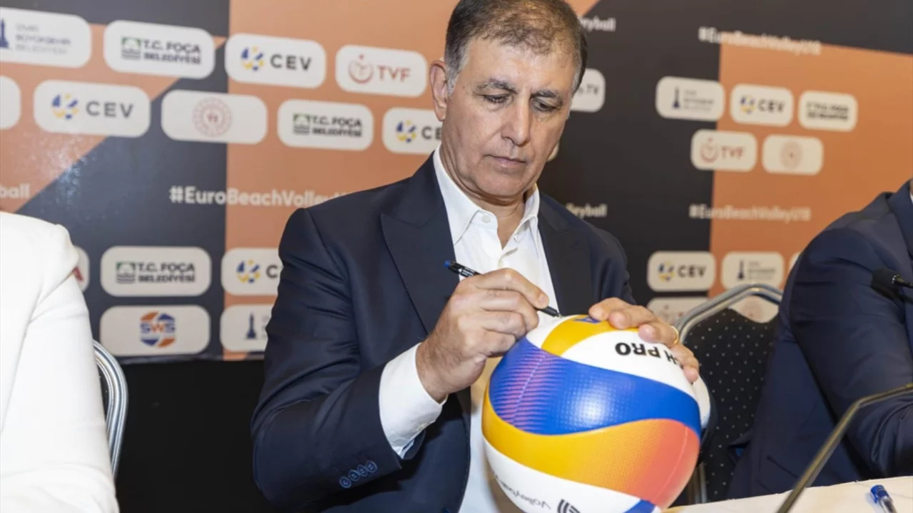 Gen&ccedil; voleybolcular İzmir'de buluşuyor! 32 &uuml;lke sahaya &ccedil;ıkacak