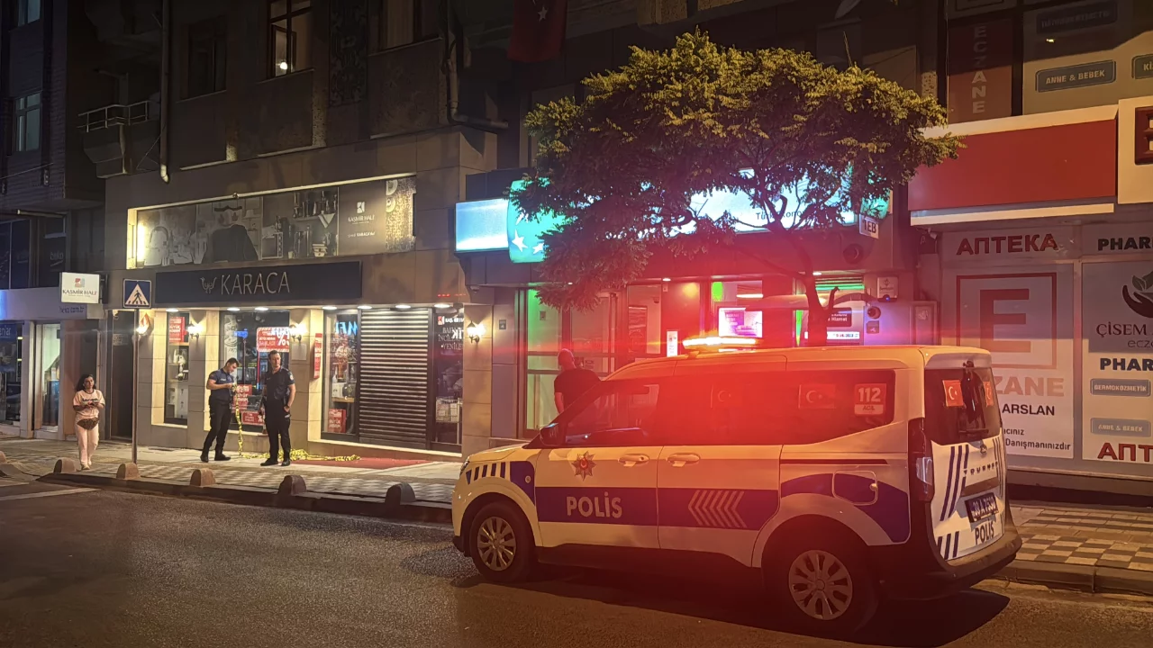 Kırklareli'nde görme engelli adam balkondan düştü: Durumu ağır