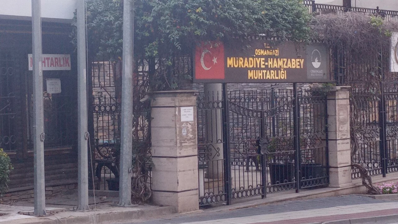 Bursa Muradiye Mahallesi'nin muhtarı kim?