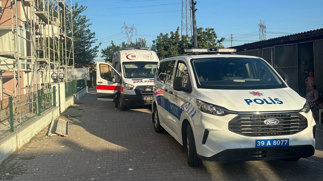 Yalnız yaşayan adam evinde &ouml;l&uuml; bulundu