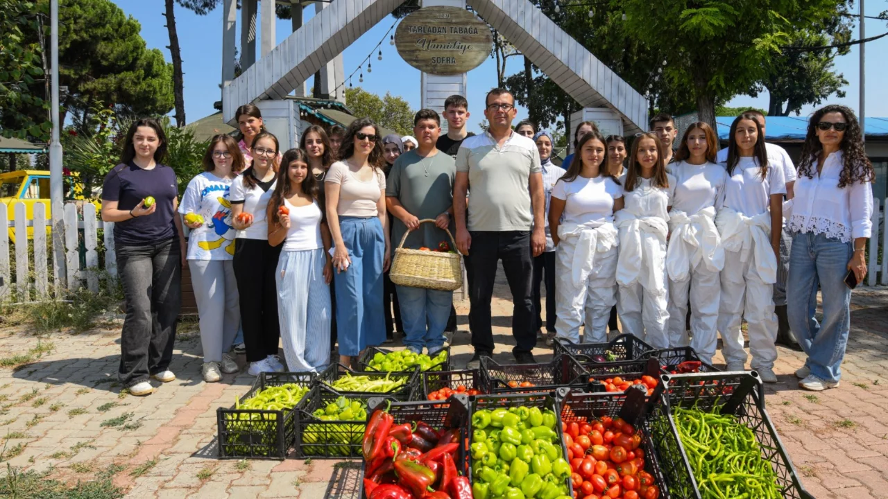 Osmangazi'de gen&ccedil;ler gıdanın ser&uuml;venini deneyimledi