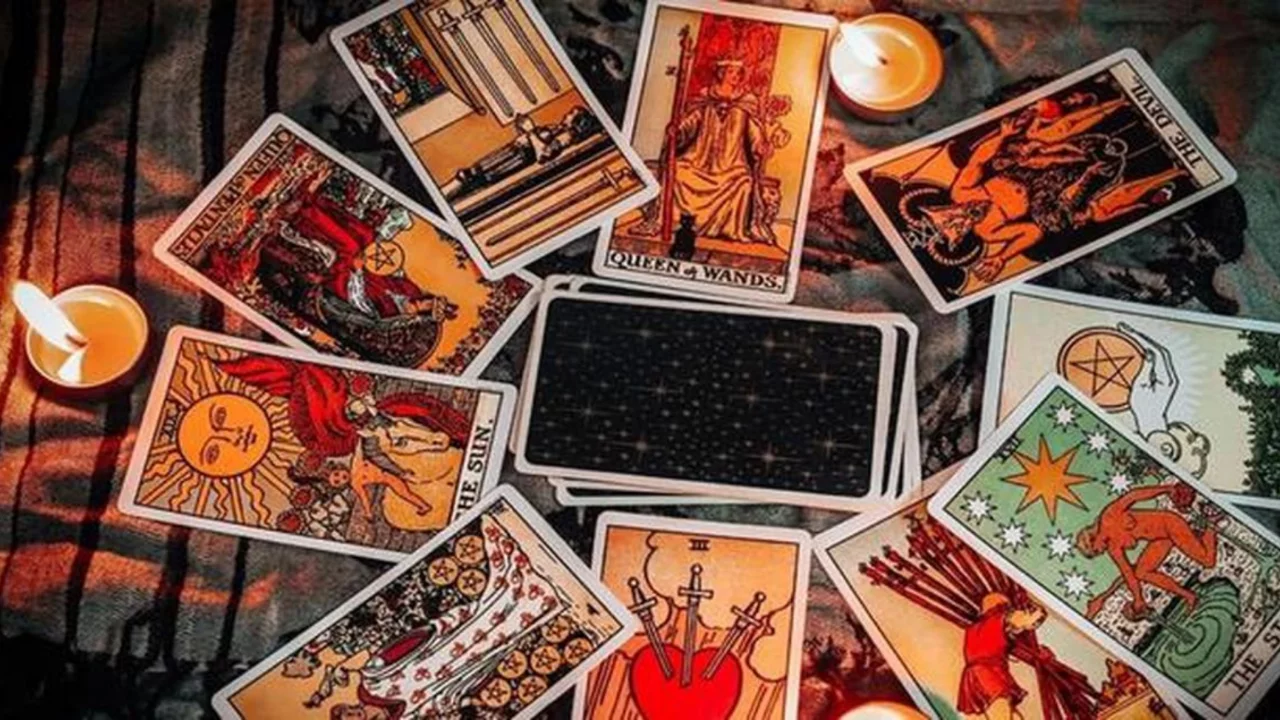 1 Eylül günlük tarot falı: 1 Eylül Salı günü seni neler bekliyor? Günlük tarot kart açılımı!