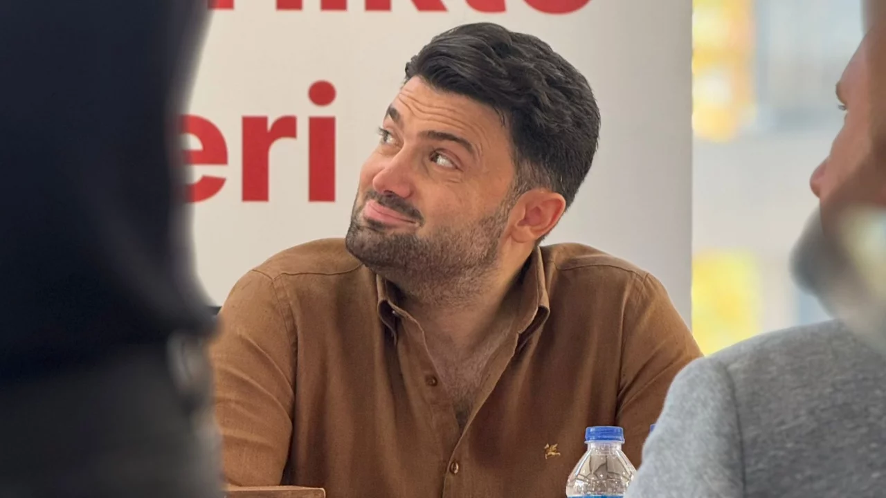 Bursaspor son dakikada bombayı patlatacak mı? Enes &Ccedil;elik'ten transfer sorusuna yanıt