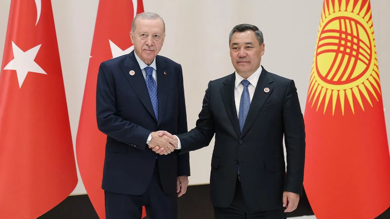 Cumhurbaşkanı Erdoğan, Kırgızistan Cumhurbaşkanı ile görüştü
