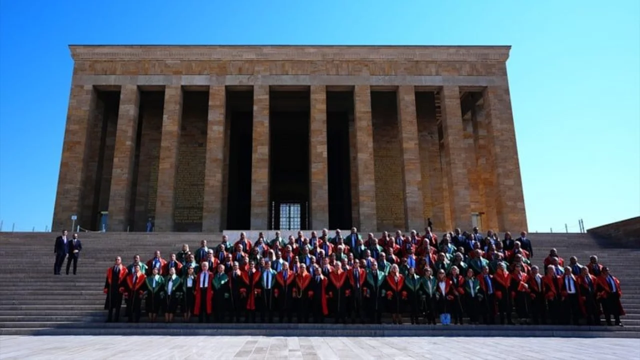 Yeni Adli yıl başlarken yargıtay heyeti Ata'nın huzurunda