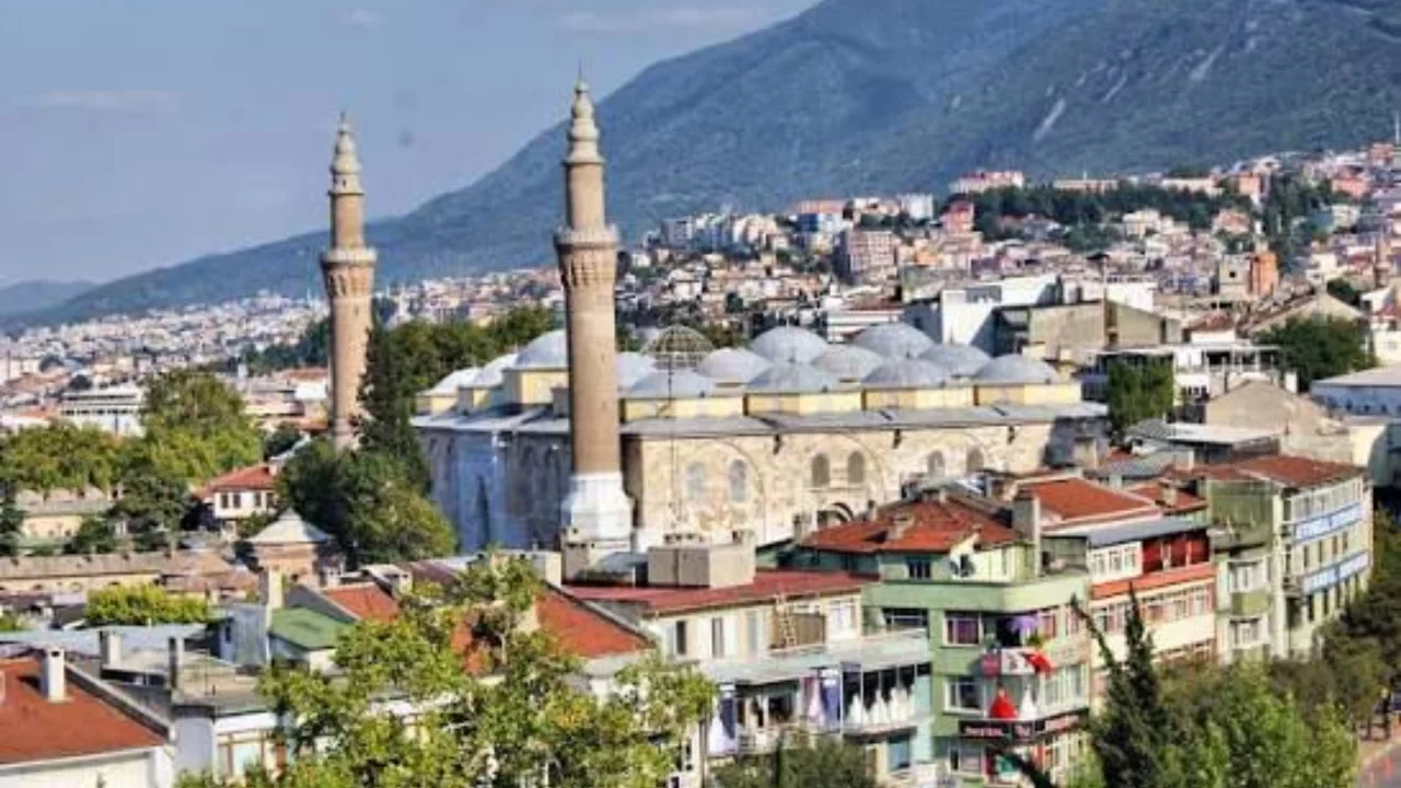 Bursa'nın en büyük ilçesinde dudak uçuklatan fark: İşte en ucuz ve en pahalı mahalleler 