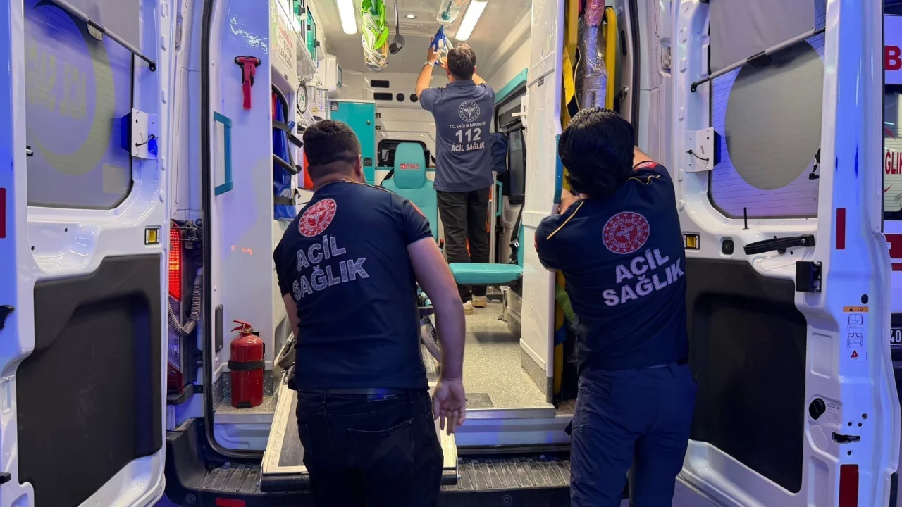 Adıyaman'da bıçaklı şakalaşma hastanede son buldu