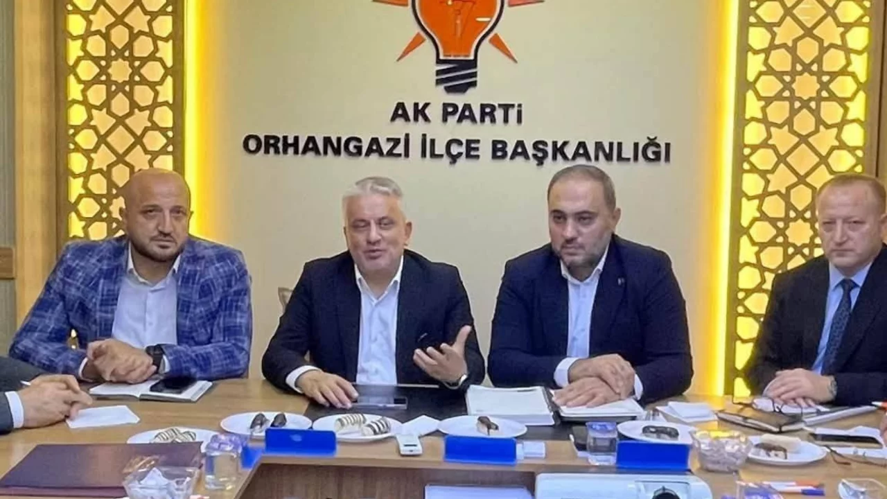 Bursa Milletvekili Ayhan Salman Orhangazi AK Parti toplantısına katıldı
