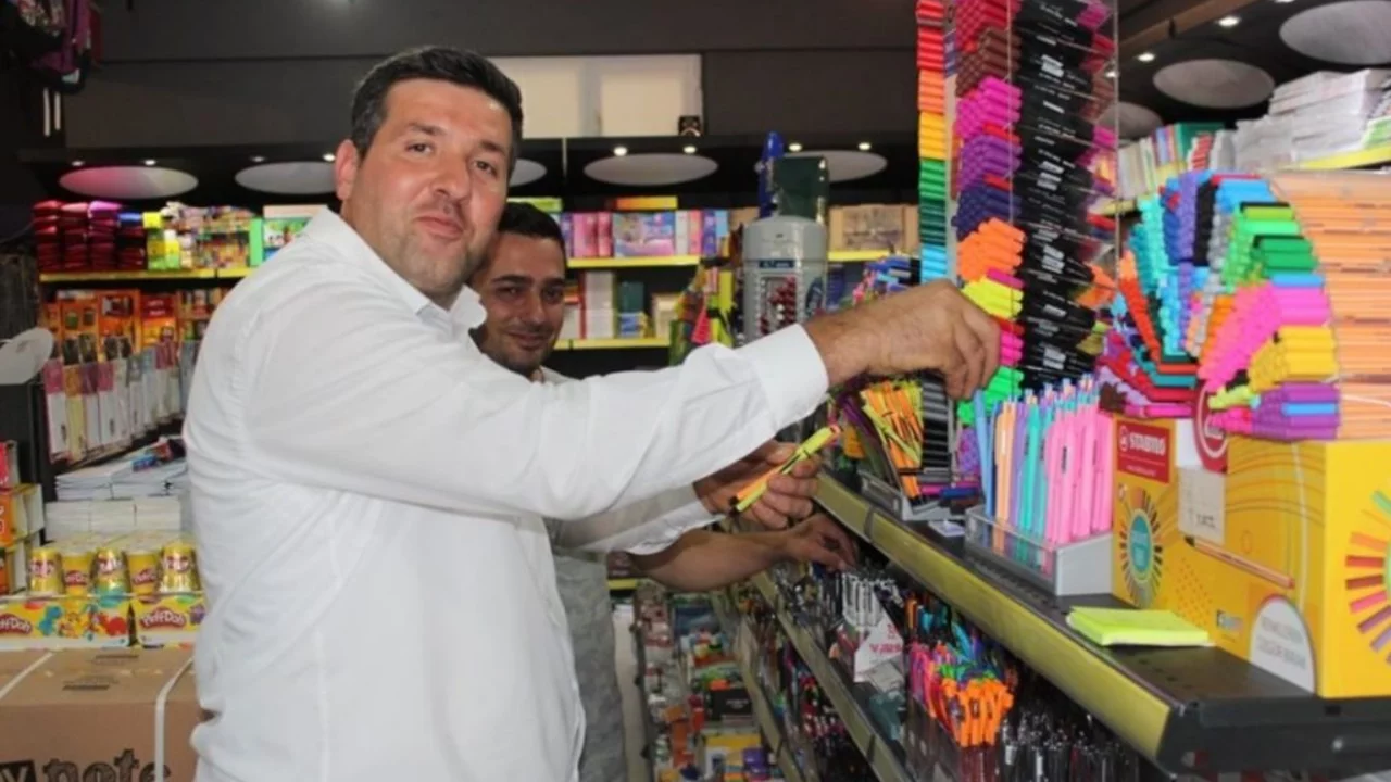 Esnaf odasından velilere alışveriş uyarısı! ''&Uuml;r&uuml;nlerin s&uuml;s&uuml;ne kanmayın, esnafı tercih edin''