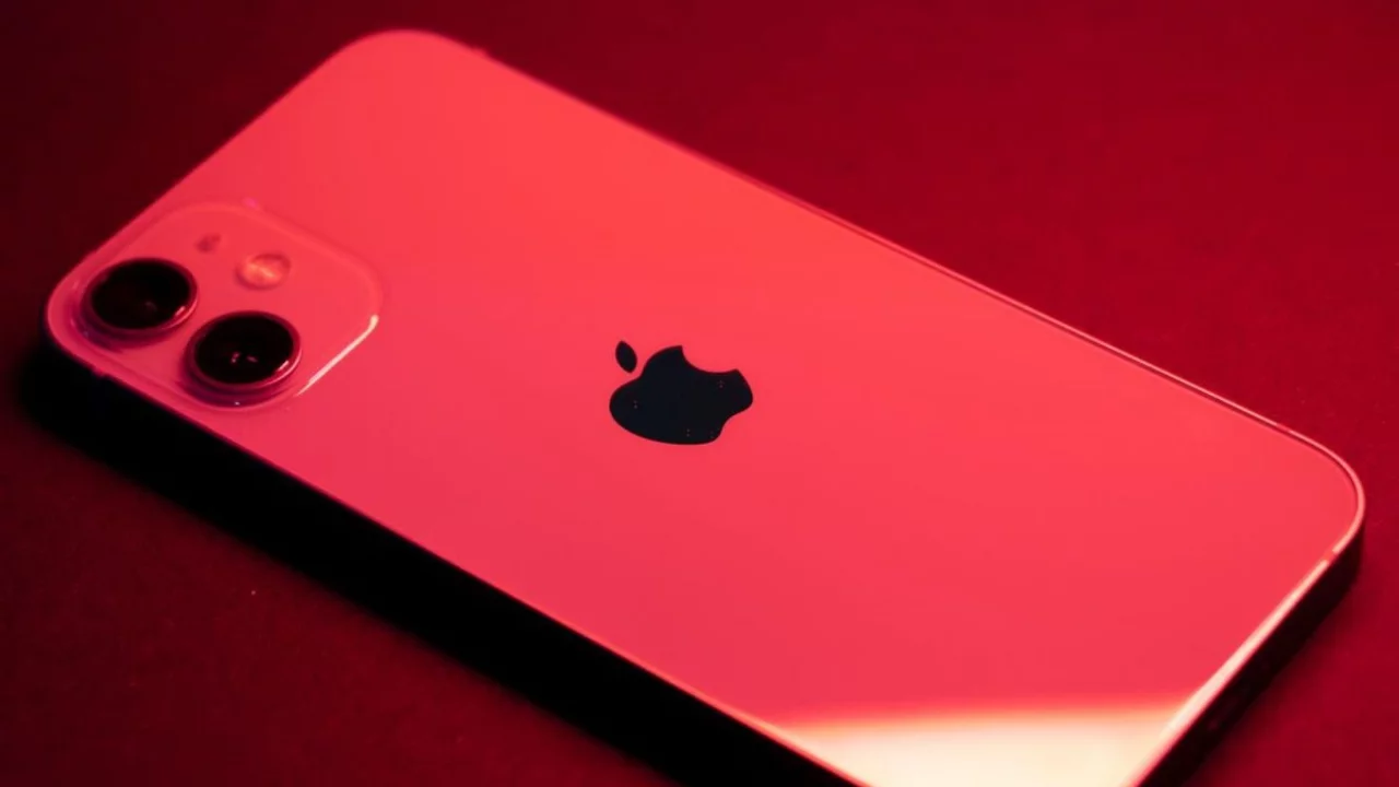 Tarihin en pahalı iPhone modelleri geliyor