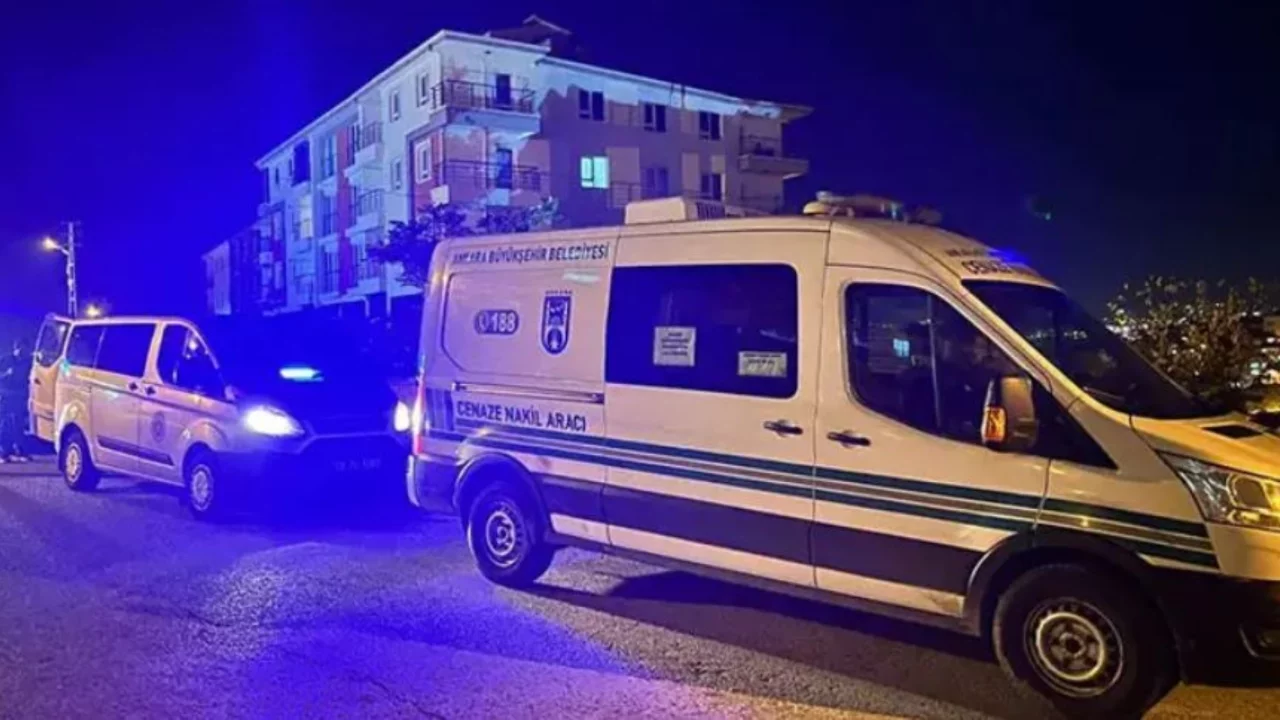 Alacak verecek kavgası kanlı bitti: Arkadaşını &ouml;ld&uuml;rd&uuml;...