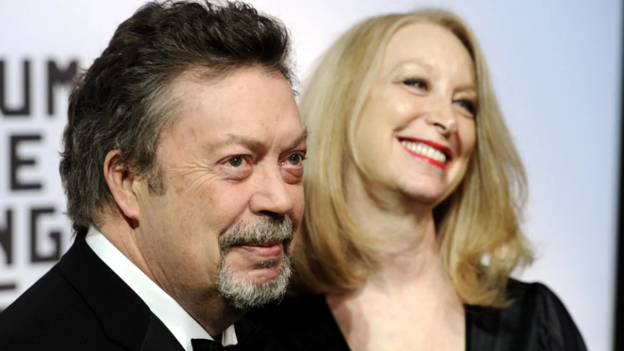 Tim Curry'nin &ouml;l&uuml;m nedeni belli oldu! &Uuml;nl&uuml; oyuncunun hayatını kaybetmesine neden olan hastalık a&ccedil;ıklandı
