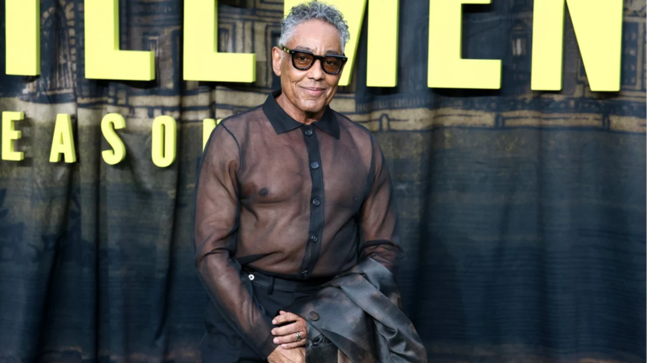Giancarlo Esposito'dan Londra galasında cesur seçim! Şeffaf tarzıyla dikkat çekti