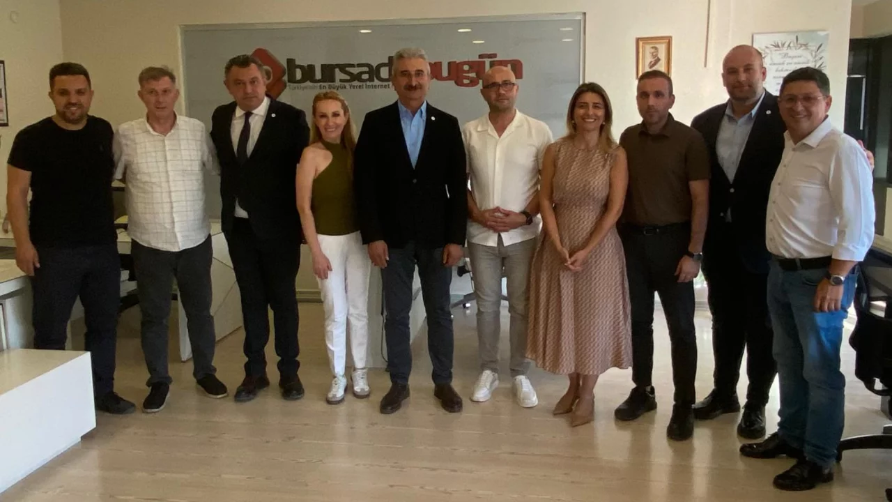 Nihat Yeşiltaş rakam verip duyurdu: YENİ Parti Bursa'da ka&ccedil; bin &uuml;yeye ulaştı?