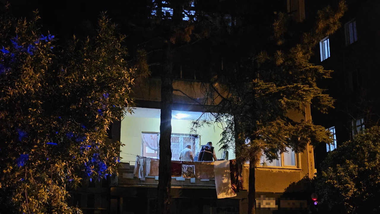 Üvey oğlu tarafından bıçaklanan adam hayatını kaybetti