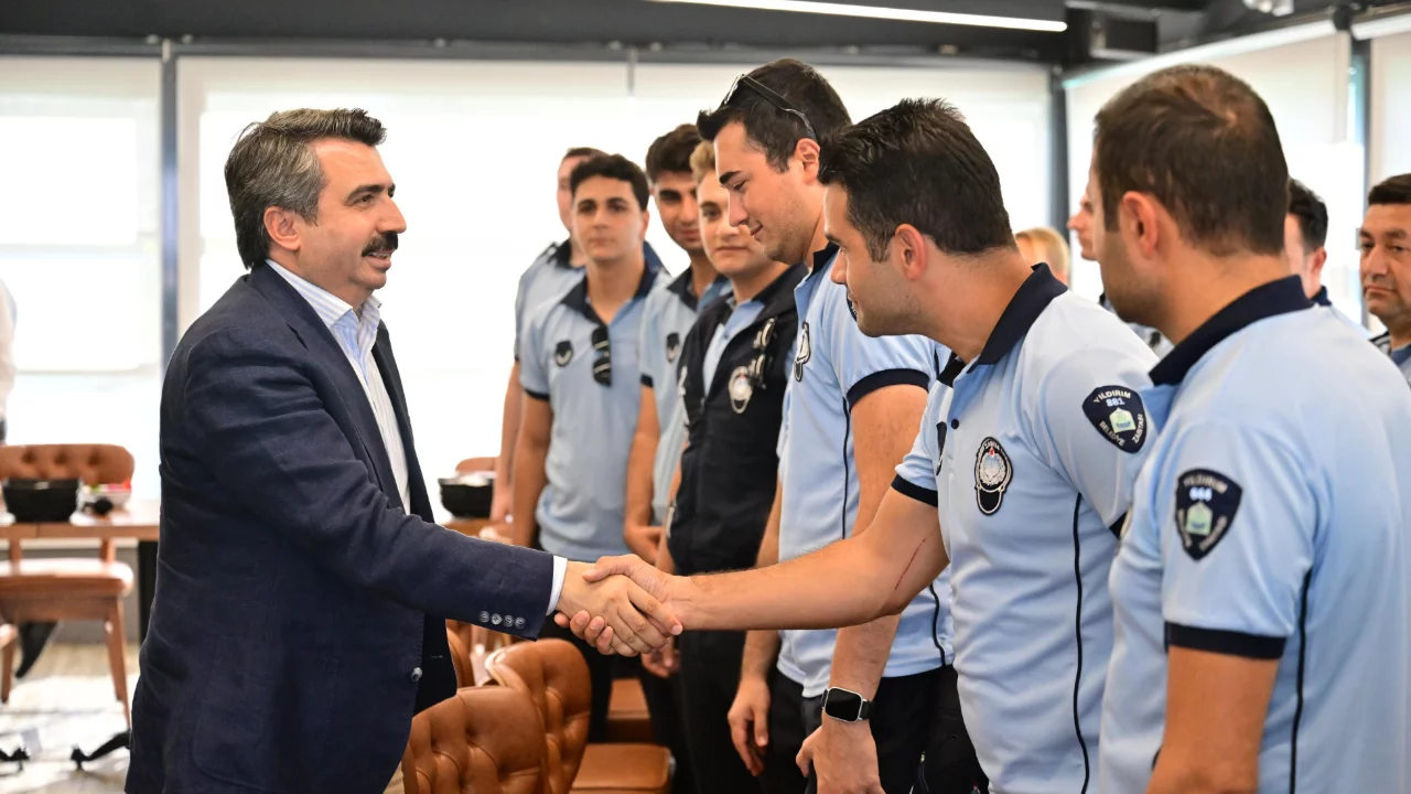 Yıldırım'da Zabıta Haftası buluşması! Başkan Oktay Yılmaz'dan personele önemli mesaj