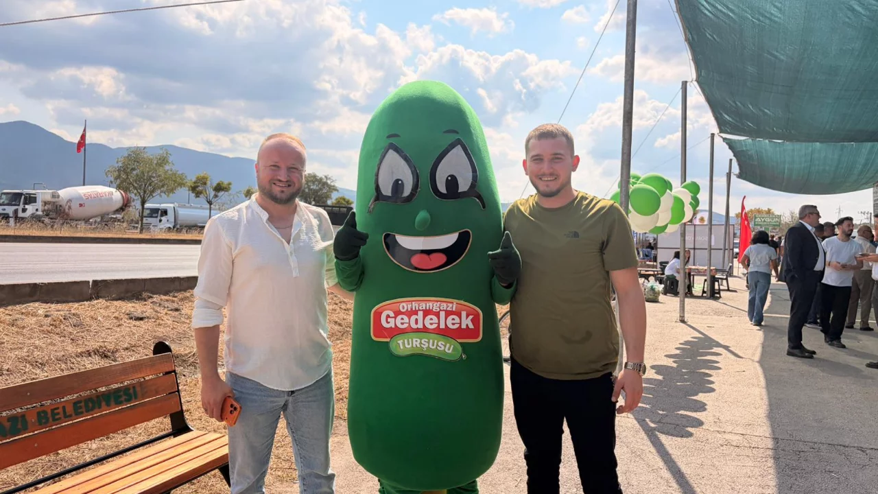 Orhangazi'de turşu festivali başladı! Gedelek'te 3 g&uuml;n boyunca festival coşkusu