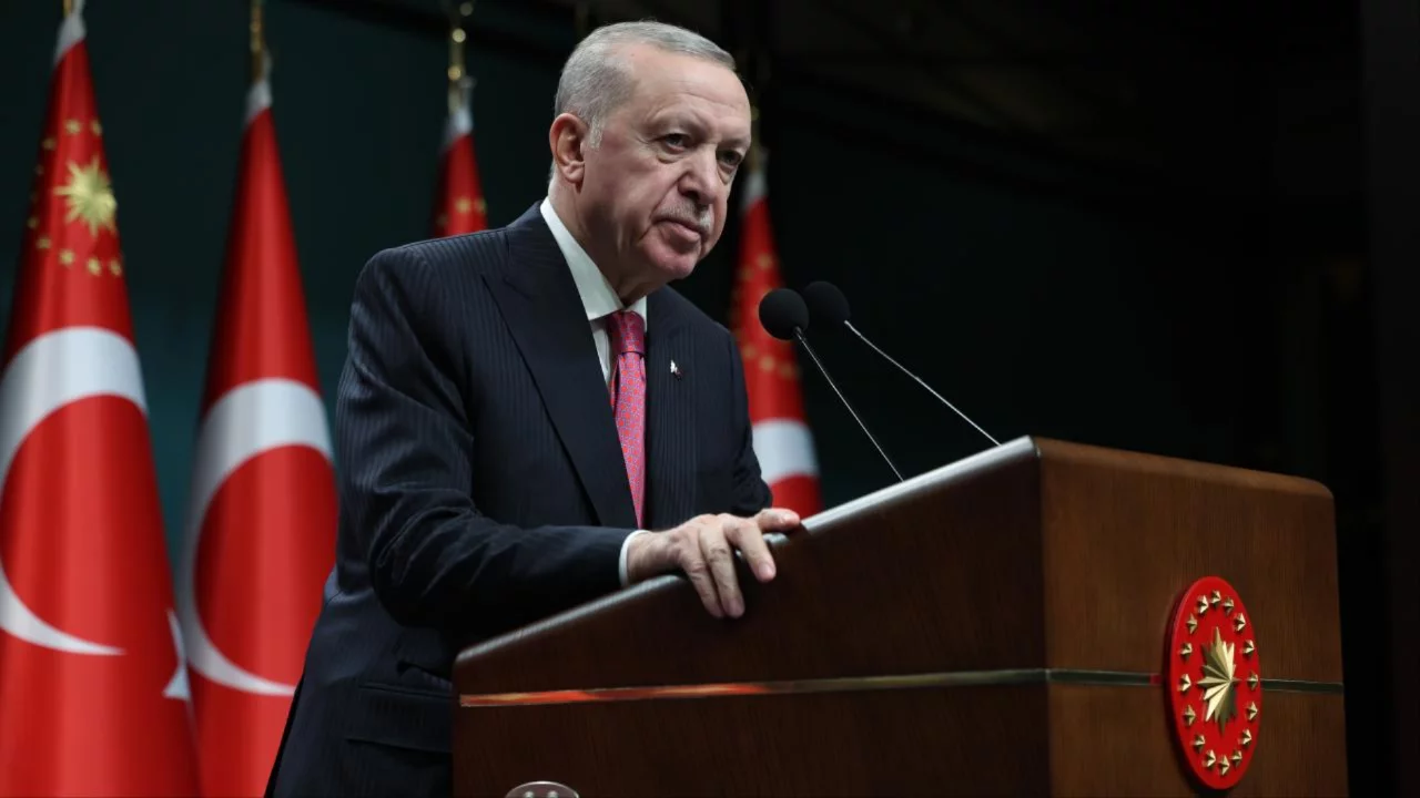 Erdoğan'dan Meloni'ye tebrik mesajı: Yeni d&ouml;nem vurgusu
