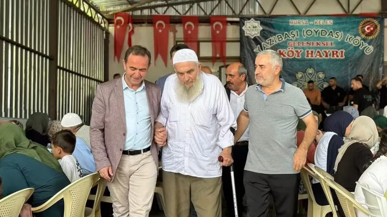 Keles'in sevilen ismi Hafız Osman Nuri Hoca'ya veda...
