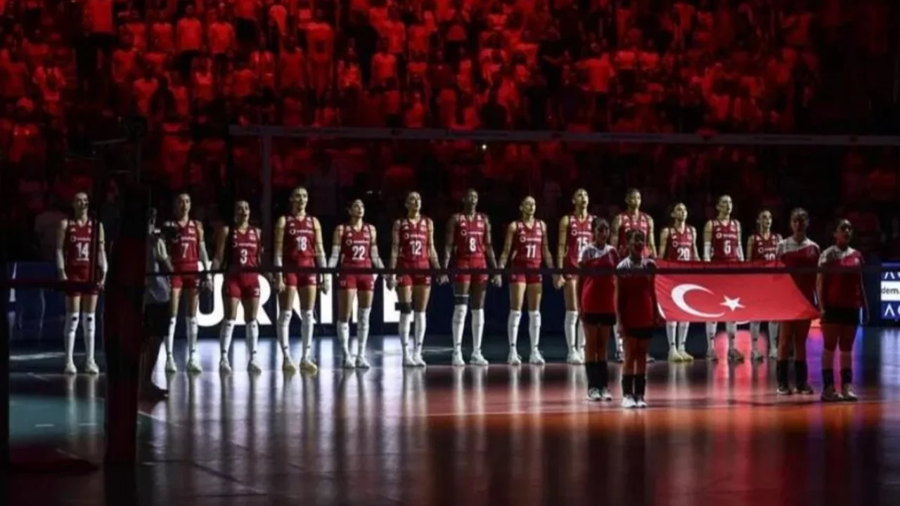 T&uuml;rkiye Sırbistan voleybol ma&ccedil;ı hangi kanalda, CANLI nereden izlenir?