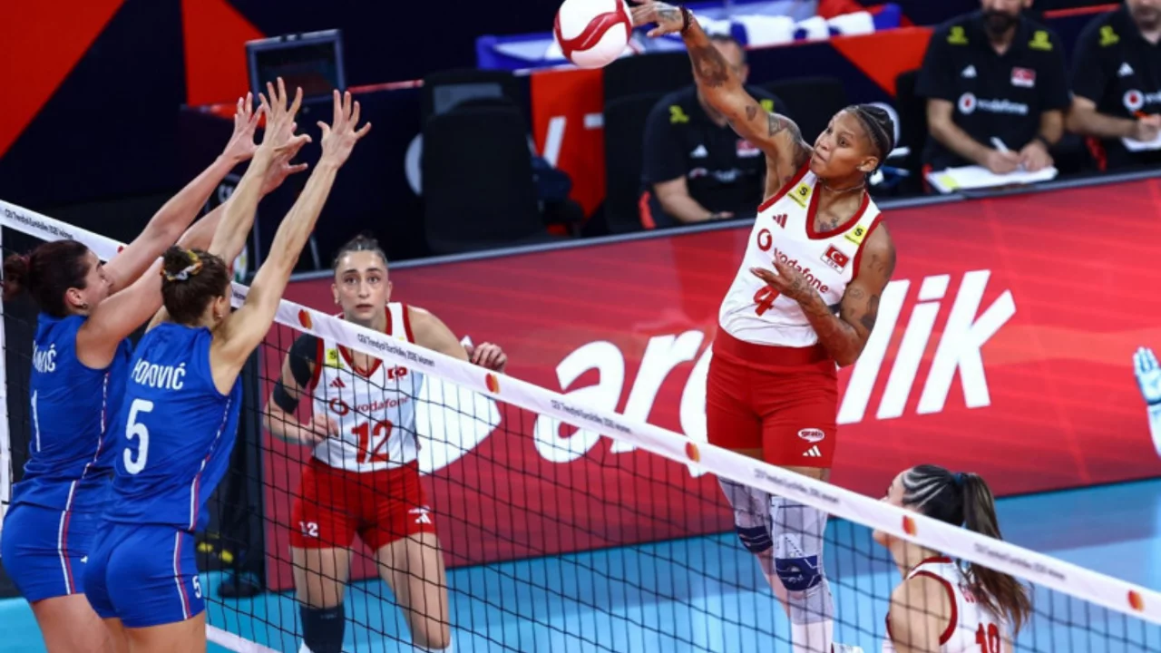 Filenin Sultanları Avrupa Şampiyonası'nda finale y&uuml;kseldi!