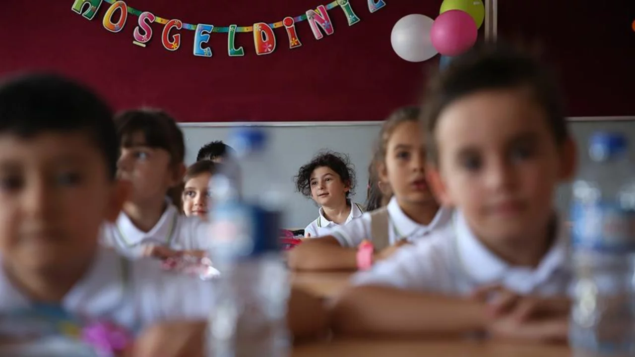 Okullarda uyum haftası yarın başlıyor! Veliler de dahil olacak