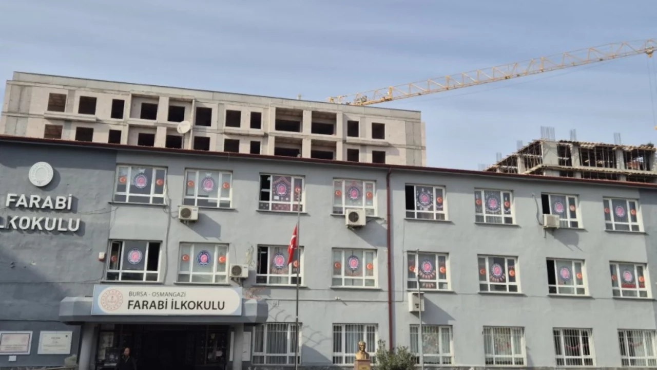 Bursa'da o okulun kaderi belli oldu! Yıkılacak, yerine...