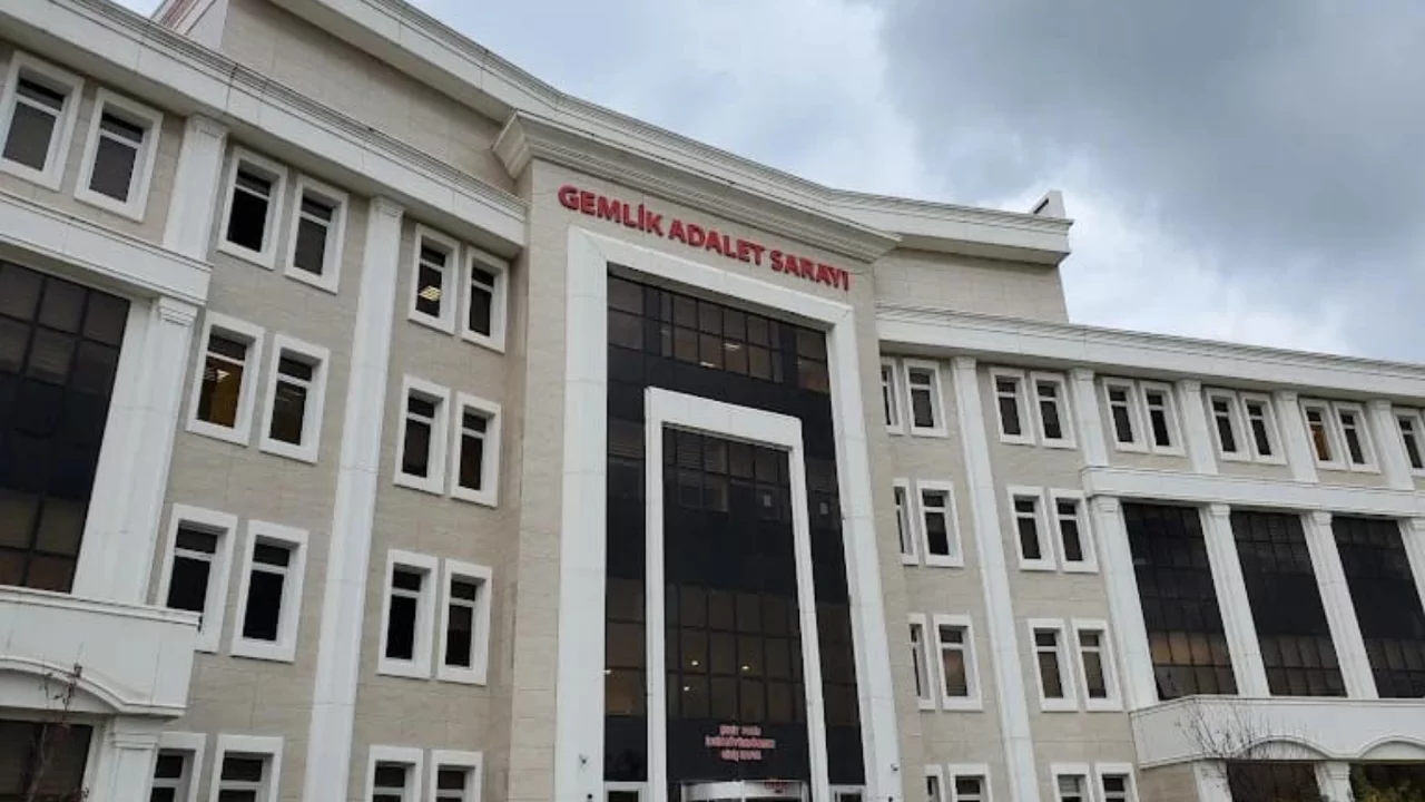 Bursa'da beklenen mahkeme i&ccedil;in ilk adım! İş davaları o il&ccedil;ede g&ouml;r&uuml;lebilecek