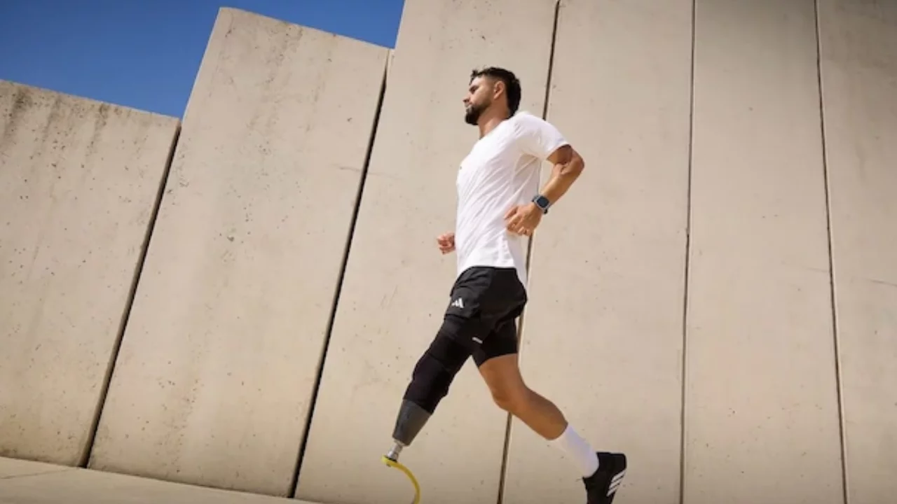&Uuml;nl&uuml; spor giyim markasına tepki yağıyor! Soykırımcı eski askeri reklam y&uuml;z&uuml; yaptılar