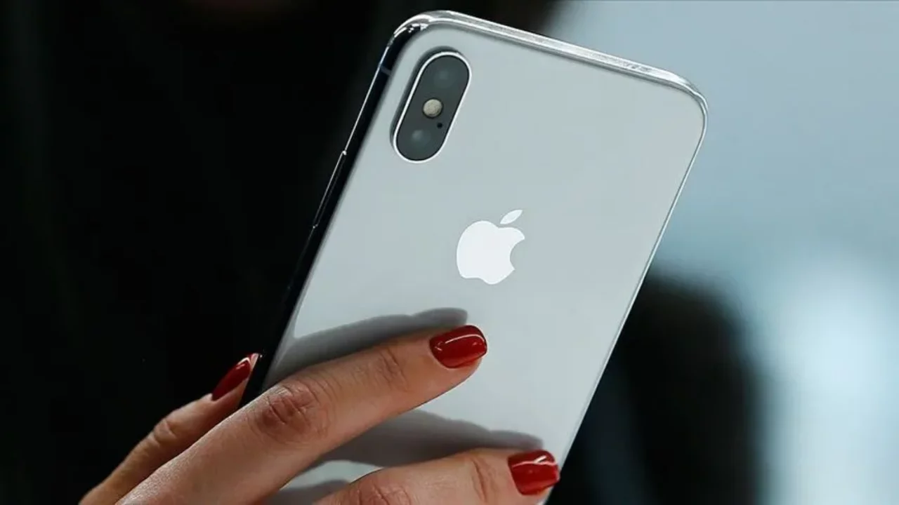 iPhone alacaklar dikkat! Apple'dan b&uuml;y&uuml;k zam hazırlığı