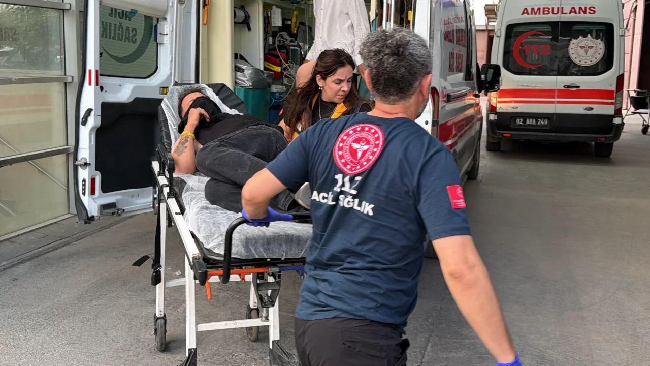 Adıyaman'da kadına şiddete müdahale eden genç bıçaklandı