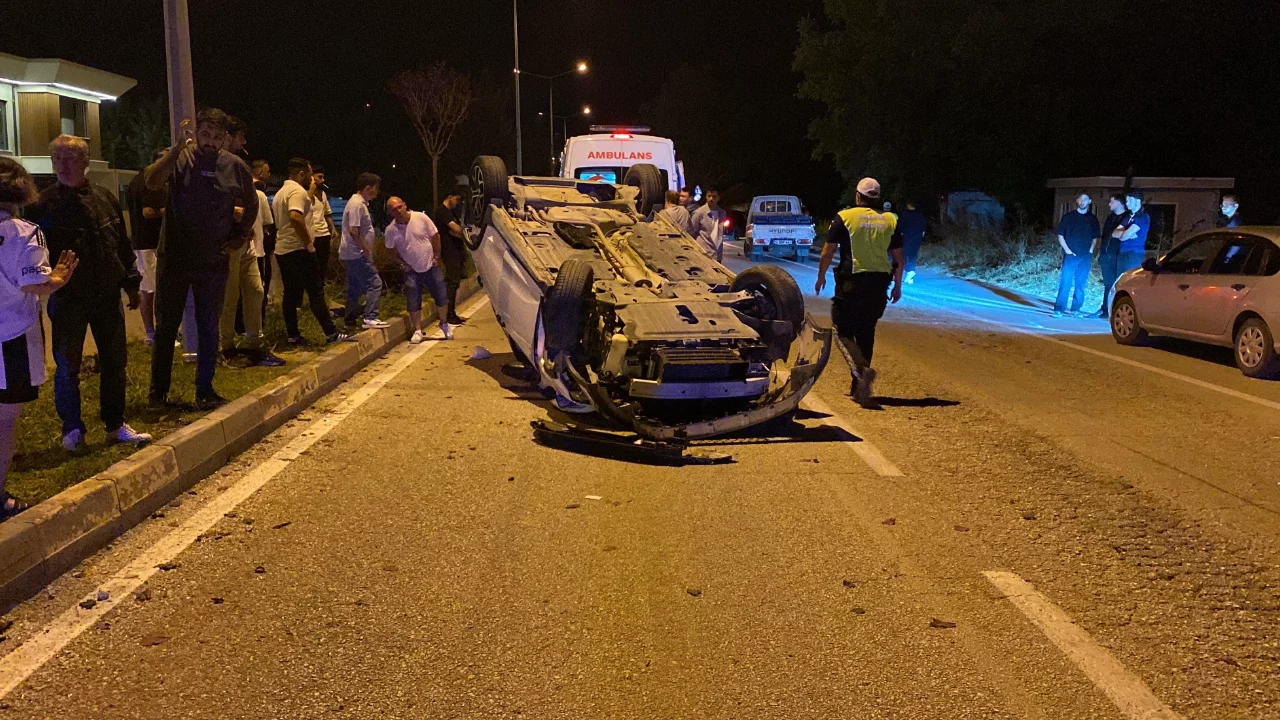 İneg&ouml;l'de korkutan kaza: Takla atan otomobil ters d&ouml;nd&uuml;