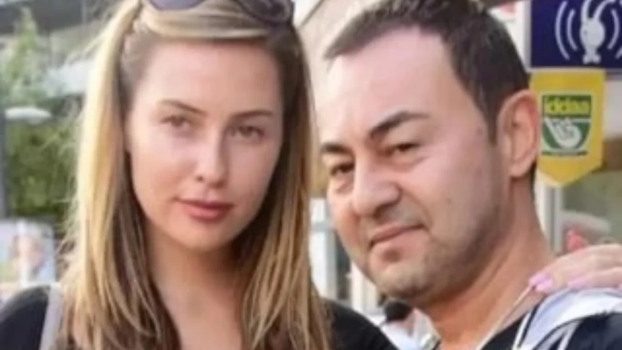 Chloe Loughnan'dan doğum &ouml;ncesi tatil! Hamilelik pozlarını peş peşe paylaştı